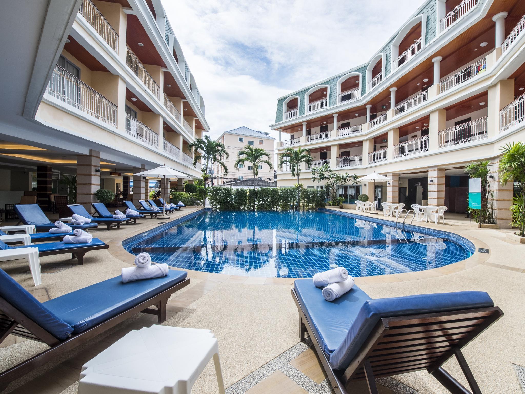 Kalim Resort Patong Extérieur photo