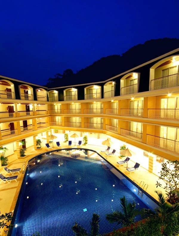 Kalim Resort Patong Extérieur photo
