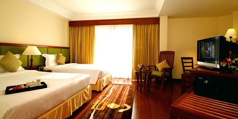 Kalim Resort Patong Extérieur photo