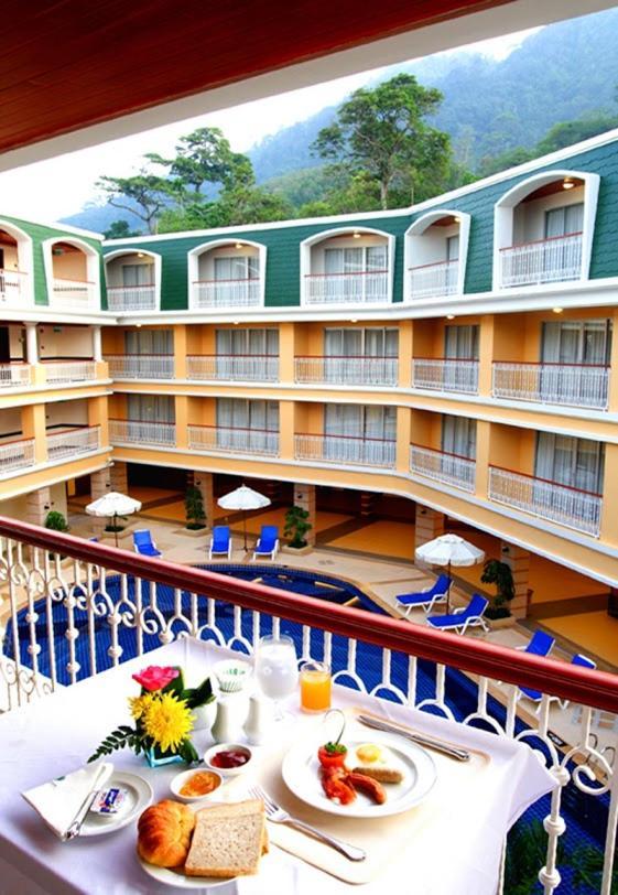 Kalim Resort Patong Extérieur photo
