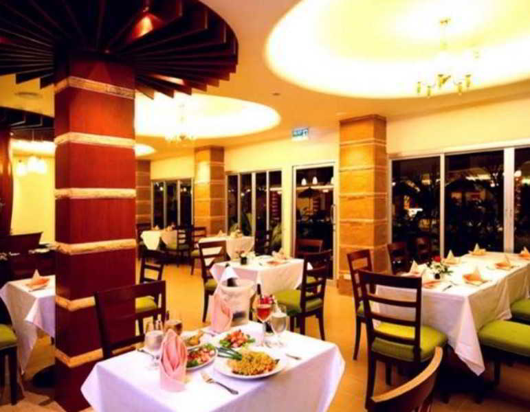 Kalim Resort Patong Extérieur photo
