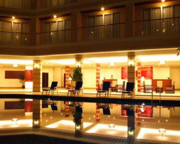 Kalim Resort Patong Extérieur photo